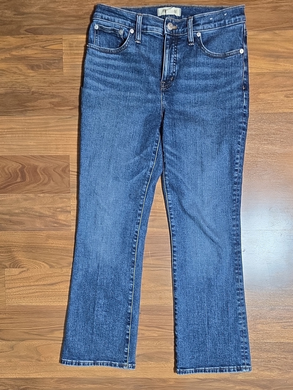 Madewell Mid-Rise Kick Out Crop Jeans in Arlen Wash